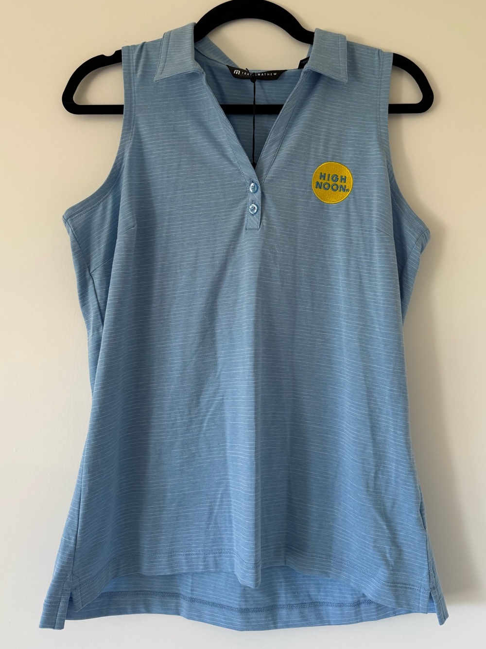 NWT Travis Matthew Light Blue Sleeveless Polo Golf Top with High Noon Logo